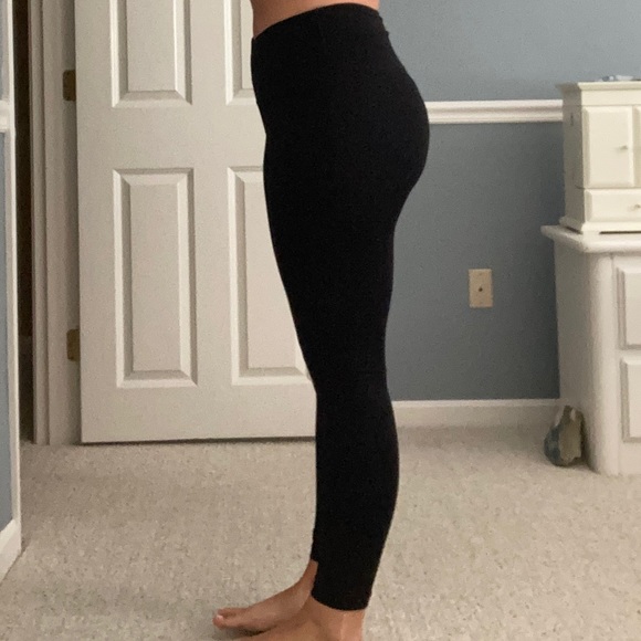 90 Degree brand high waisted black leggings - Picture 3 of 4